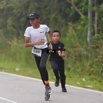 Runner Photo 8835031