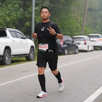 Runner Photo 8835063