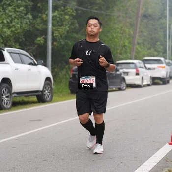 Runner Photo 8835065