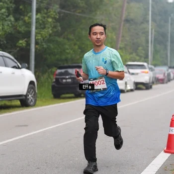 Runner Photo 8835098