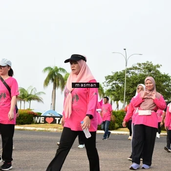 Runner Photo 8835112