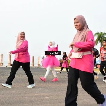 Runner Photo 8835263