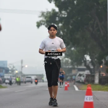 Runner Photo 8835303