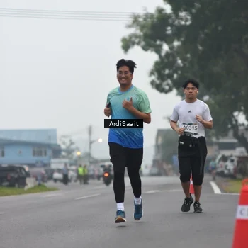 Runner Photo 8835361