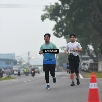Runner Photo 8835374