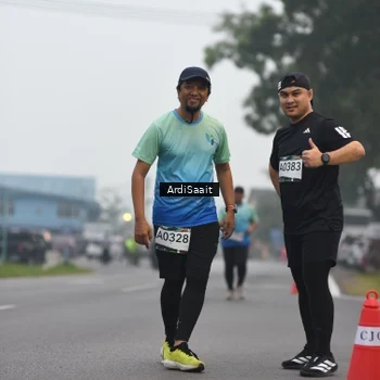 Runner Photo 8835431