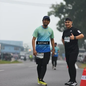 Runner Photo 8835477