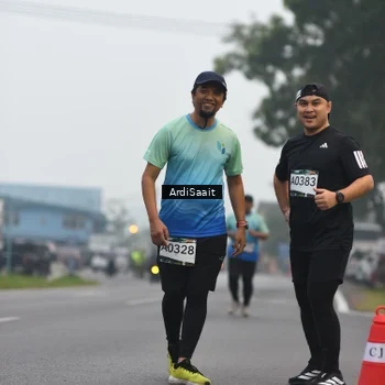 Runner Photo 8835479