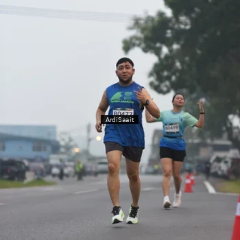 Runner Photo 8835668