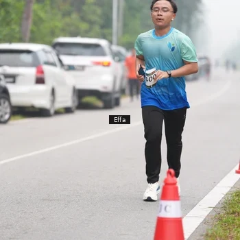 Runner Photo 8835680