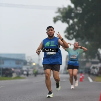 Runner Photo 8835701