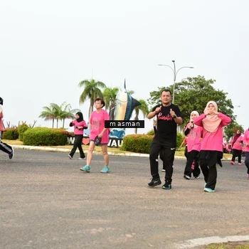 Runner Photo 8835704