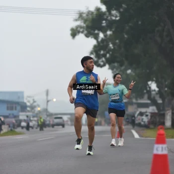 Runner Photo 8835706