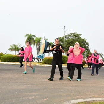 Runner Photo 8835711