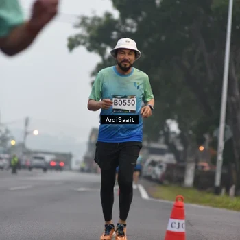 Runner Photo 8835733