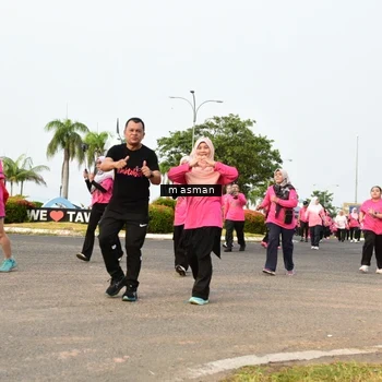 Runner Photo 8835743