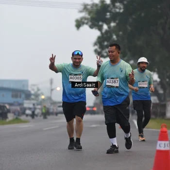 Runner Photo 8835753