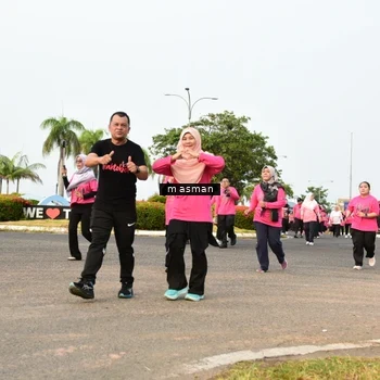 Runner Photo 8835755