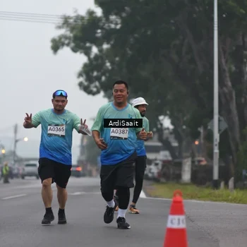 Runner Photo 8835764