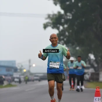 Runner Photo 8835855