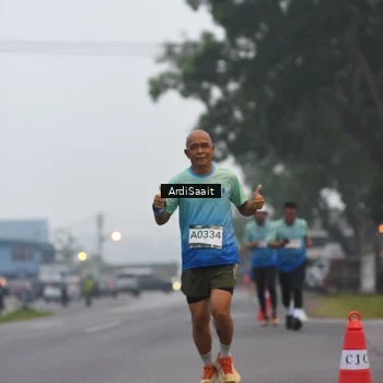 Runner Photo 8835862