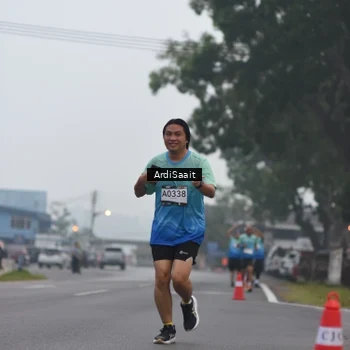 Runner Photo 8835911