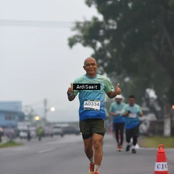 Runner Photo 8835964