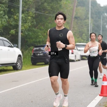Runner Photo 8835977