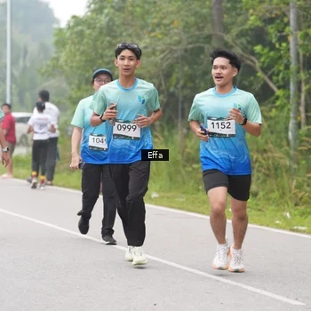 Runner Photo 8836006