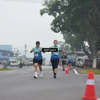 Runner Photo 8836108
