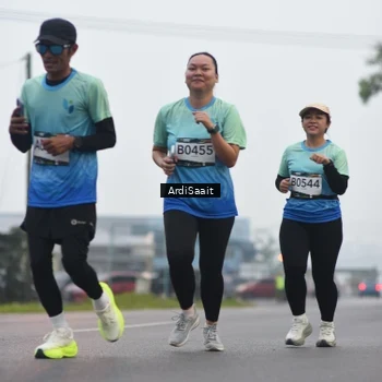 Runner Photo 8836113
