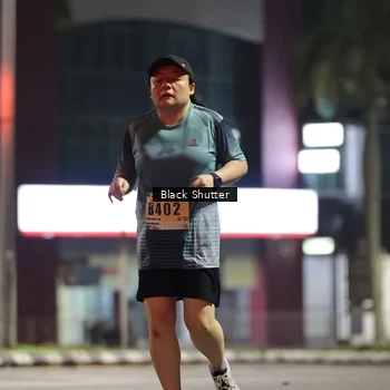 Runner Photo 8836131