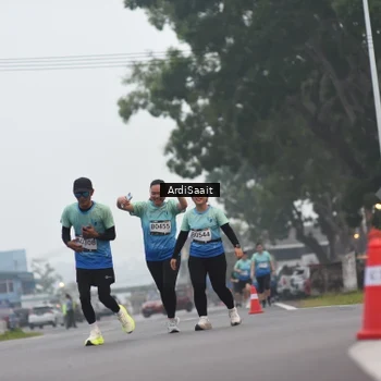 Runner Photo 8836146