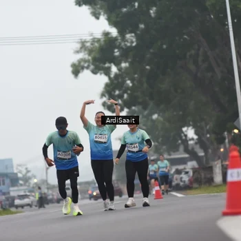 Runner Photo 8836158