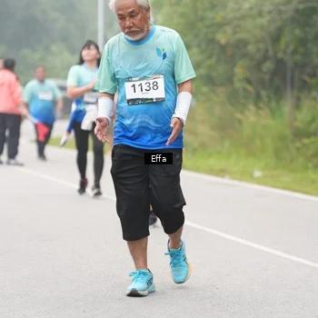 Runner Photo 8836217