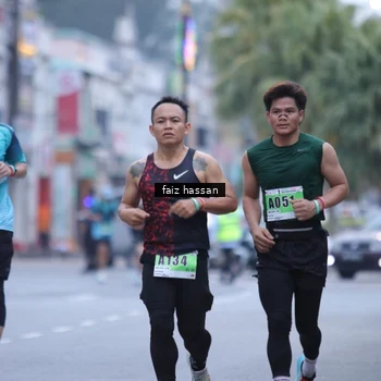 Runner Photo 8836244