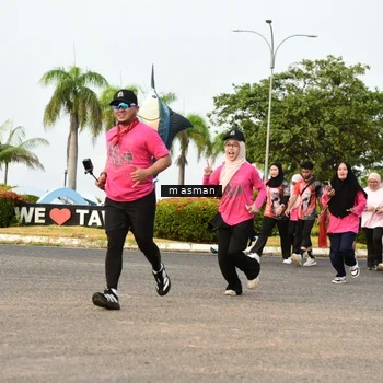 Runner Photo 8836257