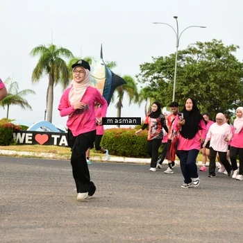 Runner Photo 8836296
