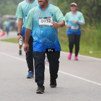 Runner Photo 8836301