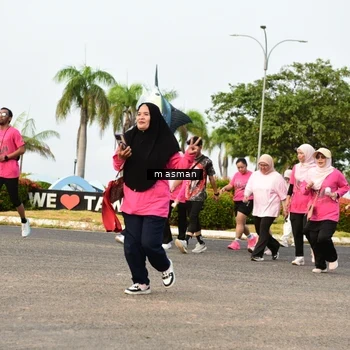 Runner Photo 8836329