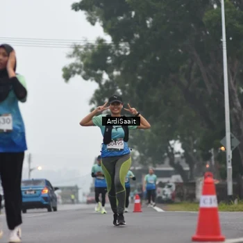 Runner Photo 8836337