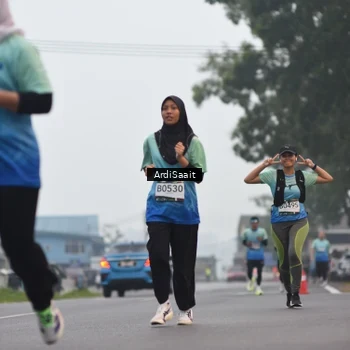 Runner Photo 8836343