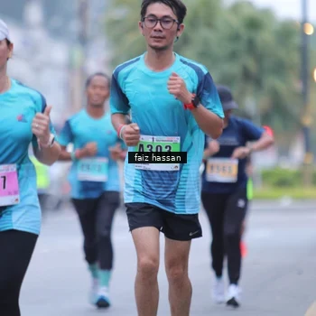 Runner Photo 8836346