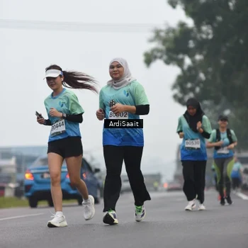 Runner Photo 8836363