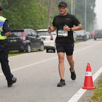Runner Photo 8836397