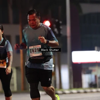 Runner Photo 8836402