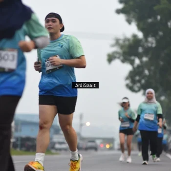 Runner Photo 8836404