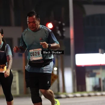 Runner Photo 8836405