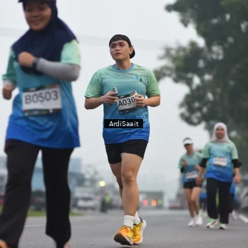 Runner Photo 8836415
