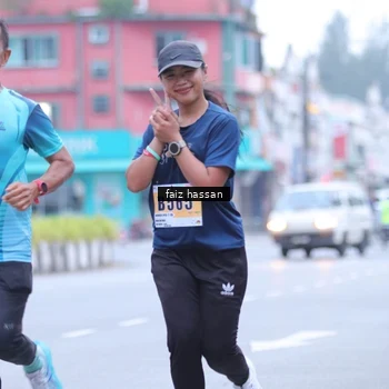 Runner Photo 8836435